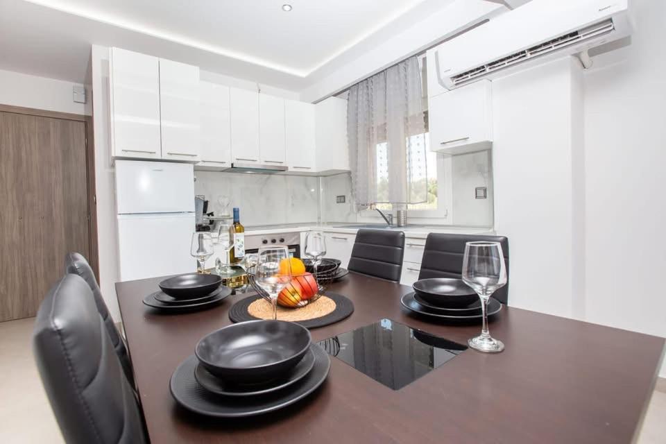 Marane Luxury Suites Nea Moudhania Exteriör bild