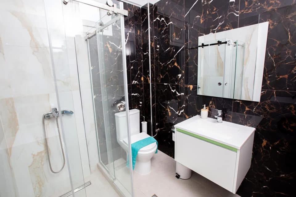 Marane Luxury Suites Nea Moudhania Exteriör bild